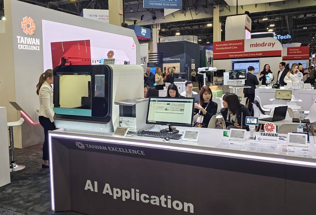 NeXgen™ 16HP and Zinexts DataVerse™ offer greater workflow and automation in laboratories